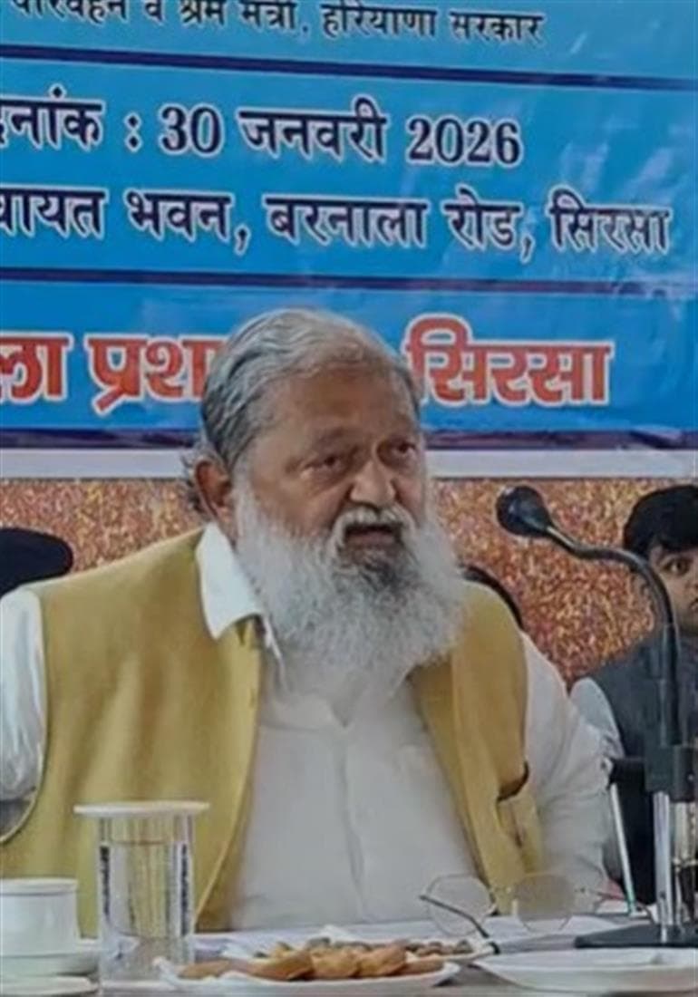 Mandatory Driving Test for Private Bus Drivers, Passenger Safety Given Top Priority in Haryana Transport – Vij