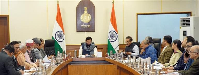 Haryana Speeds Up Development Push: Industry–Labour Council Formed, Solar Scheme Panel Set Up, Crackdown on Plastic Pollution Intensified 