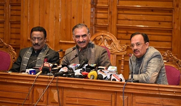 BJP leaders in dilemma, failed to clarify stand on RDG: CM