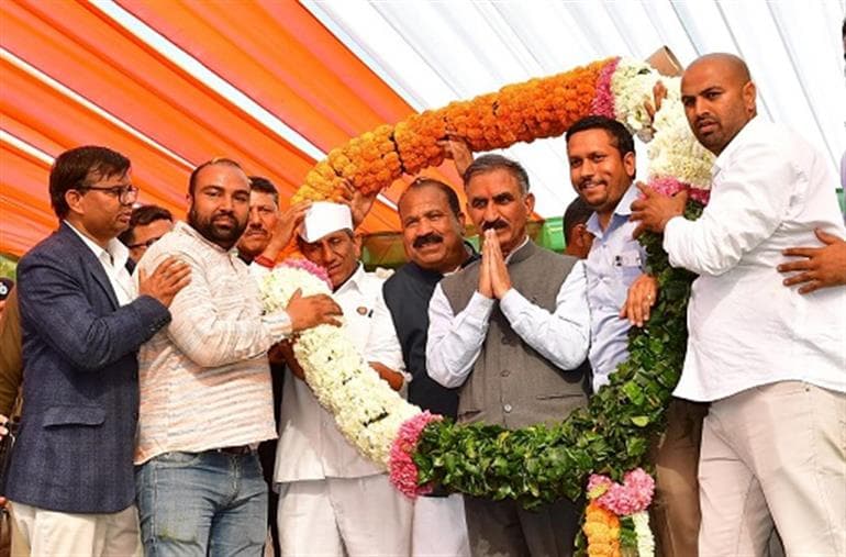 "If I had received Rs. 70,000Cr, Himachal would be debt-free today":CM