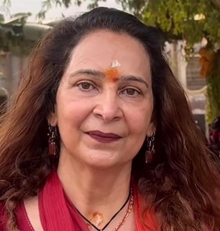 Sidhu’s Wife Dr. Navjot Kaur After Quitting Congress Launches New Party, Sparks Political Buzz in Punjab