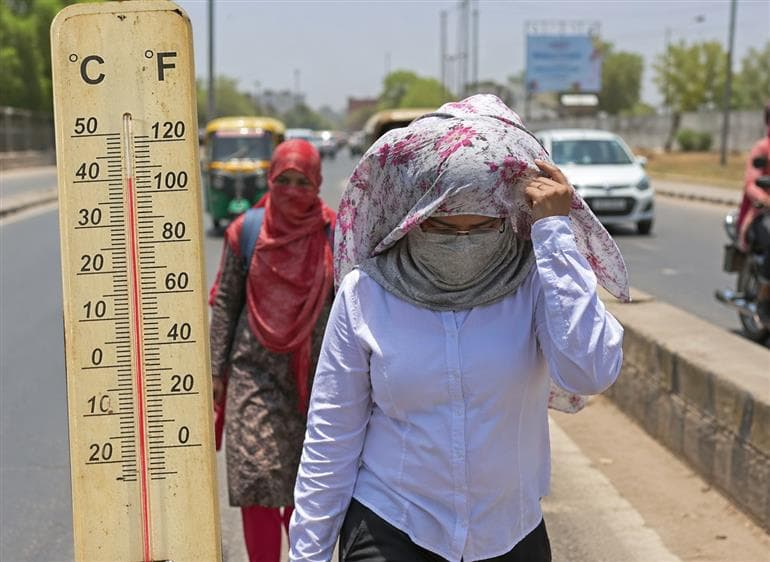 Punjab Faces Severe Heat, Water Shortages and Power Cuts; Yellow Alert Issued as Temperatures Soar