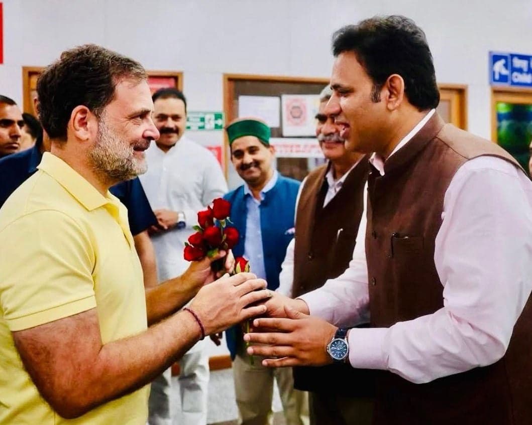 Rahul Gandhi Reaches Kangra, Leads Congress Training Camp for Three States