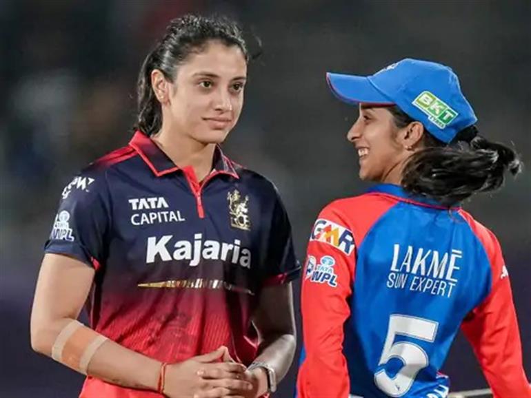 WPL Final: RCB Opt to Bowl After Winning Toss, Title Clash Begins in Vadodara