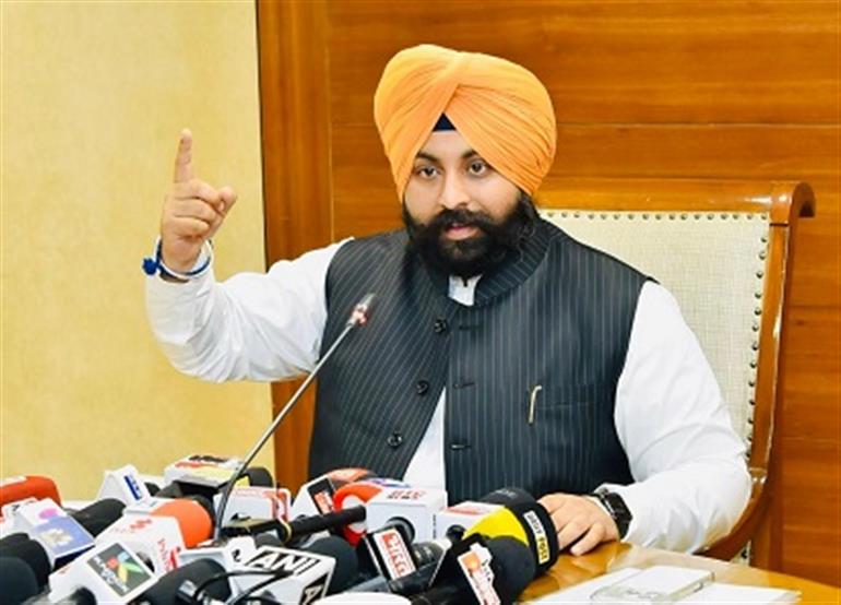 Govt’s Shikhya Kranti Delivers Historic Results as 305 Govt School Students Qualify JEE Mains: Bains