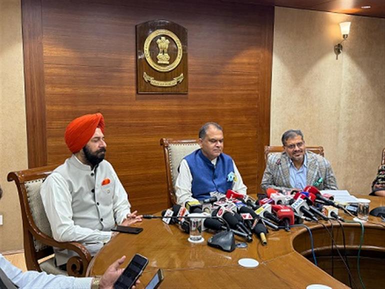 Punjab Attracts ₹750Cr Investment in Woollen & Fancy Yarns; Ganga Acrowools limited will Create Additional 1500 Jobs: Sanjeev Arora