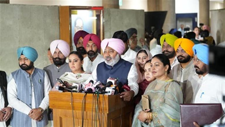 Congress MLA Khaira must be expelled immediately for insulting women of Punjab: Cheema