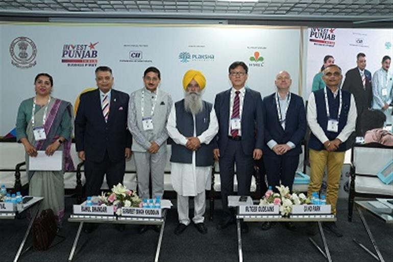 Punjab on path to becoming global hub for dairy, animal nutrition, Khudian woos investors at PPIS-2026