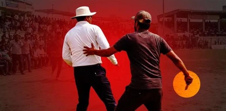 Cricket Match Turns Fatal in Visakhapatnam, Umpire Stabbed to Death Over Run-Out Decision 