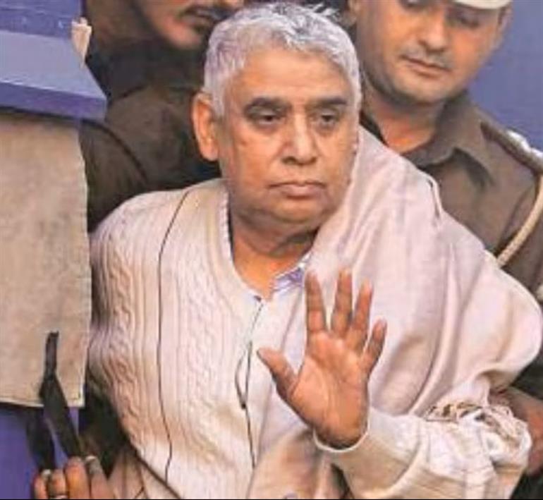 Rampal Gets Conditional Bail from Punjab and Haryana High Court in 2014 Satlok Ashram Violence