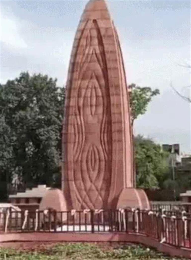 Tributes Paid to Martyrs on 107th Anniversary at Jallianwala Bagh