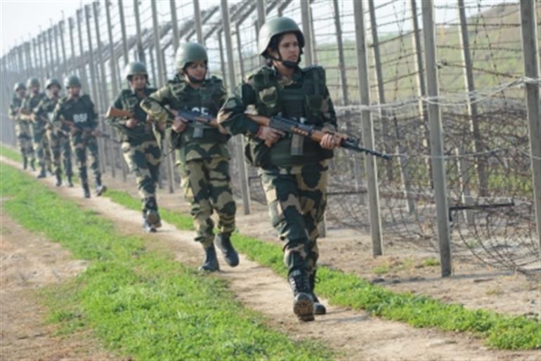 bsf-nabs-intruder-at-jammu-border