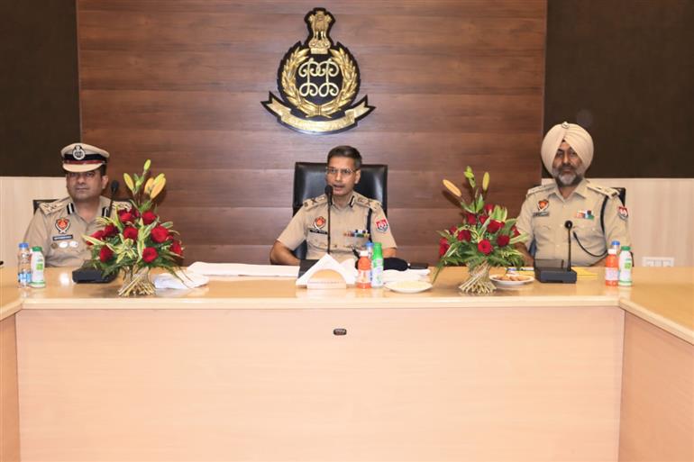 AHEAD OF I-DAY, DGP GAURAV YADAV HOLDS LAW AND ORDER REVIEW MEETING IN ...