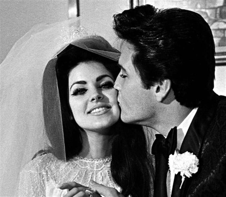 Didnt Have Sex With Elvis When I Was 14 Says Priscilla Presley