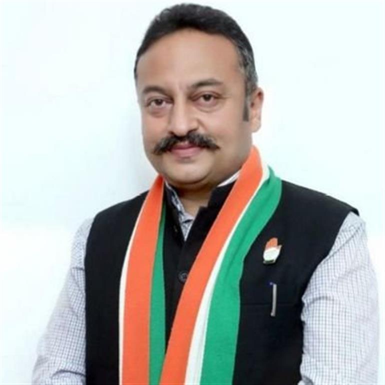 Himachal&39;s Govt schools setting high standards of excellence: Rohit Thakur