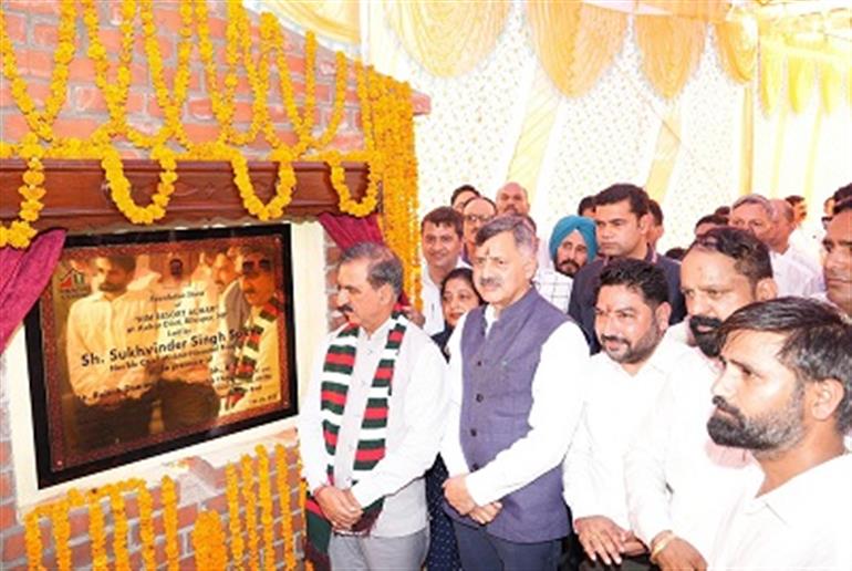 CM lays foundation stone of Rs. 33.75 crore tourism complex at Auhar in Bilaspur