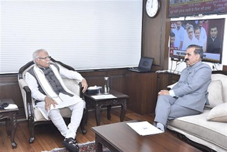 CM Sukhu calls on Union Minister Khattar for MPP and Power