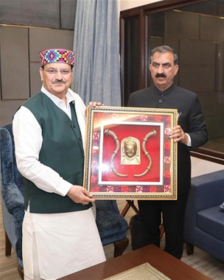 Himachal : CM calls on Union Health and Family Welfare Minister