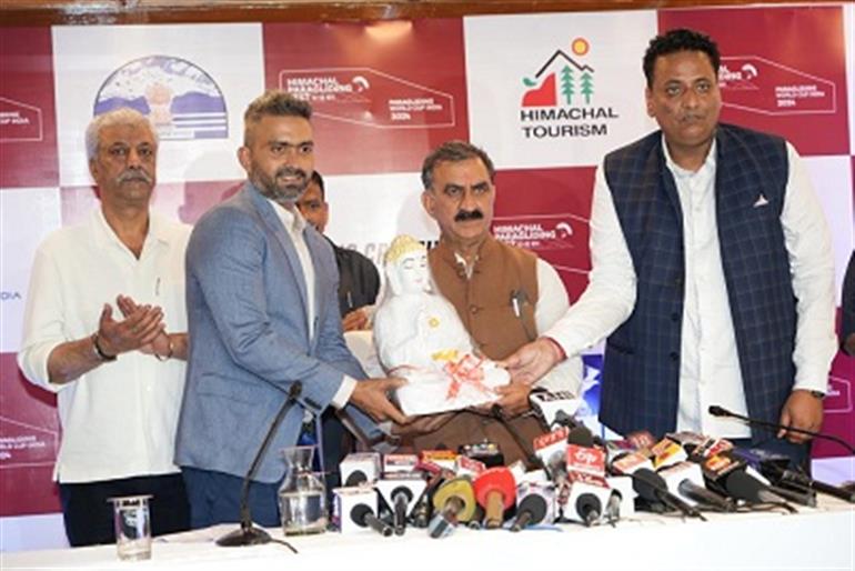 CM launches official website of Billing Paragliding World cup