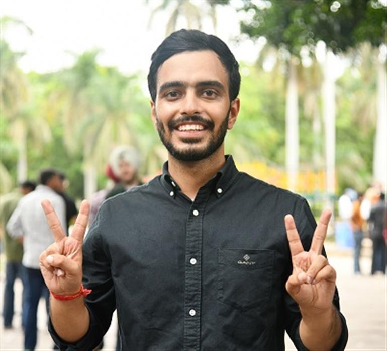 CYSS Presidential Candidate Prince Chaudhary holds meeting with Girls Wing