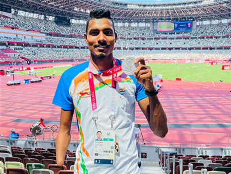 Paralympics: Nishad Kumar wins silver in men&39;s high jump