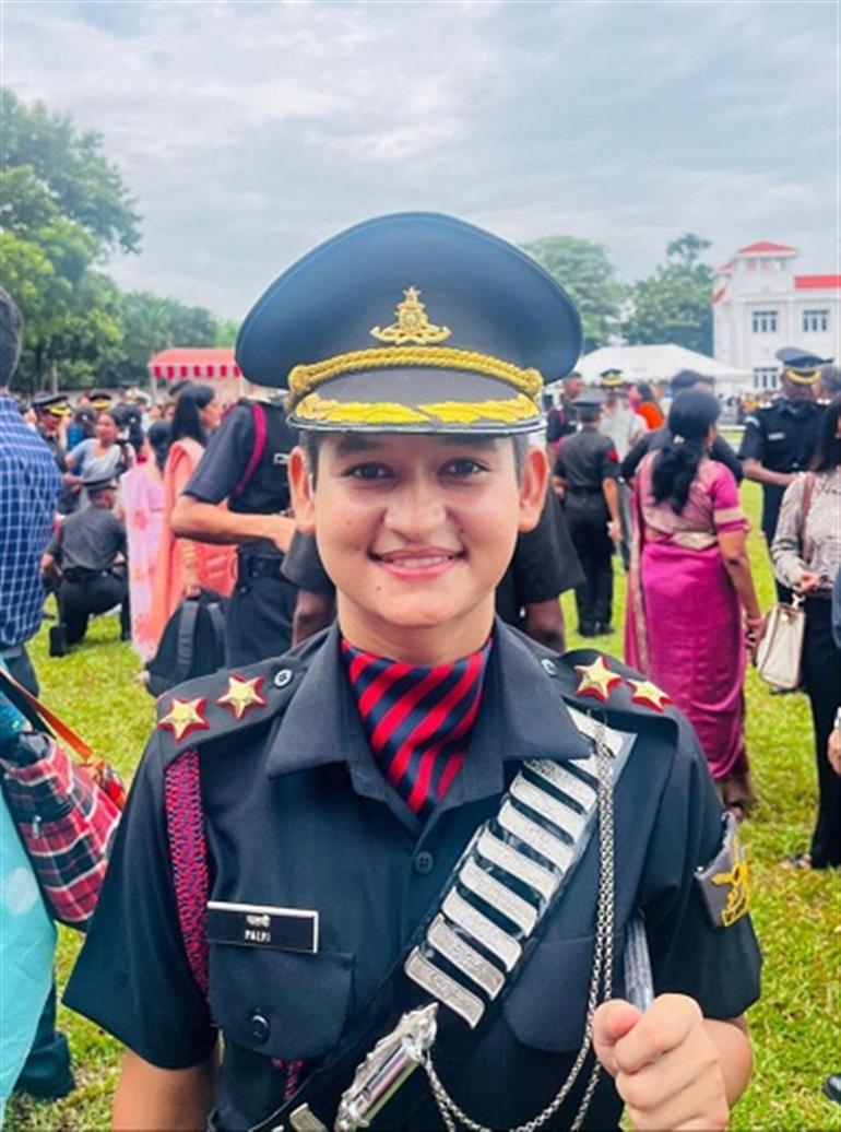 Farmer&39;s daughter commissioned as officer in Indian Army