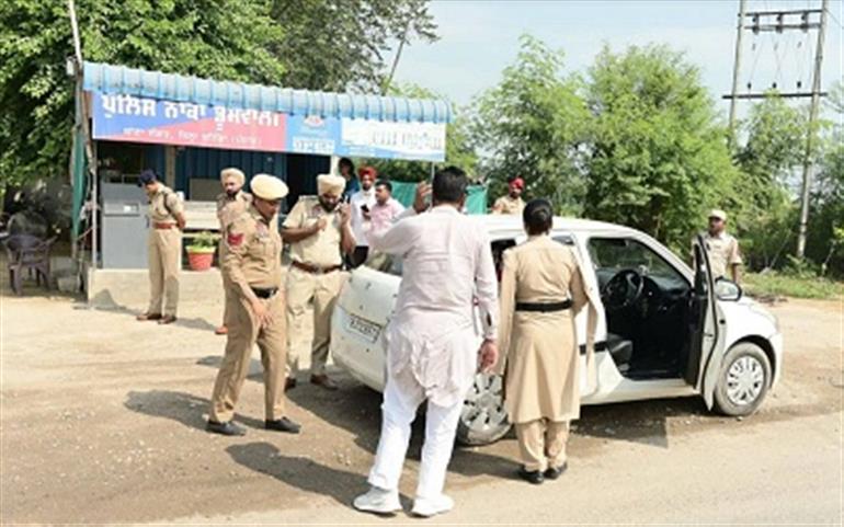 OPS SEAL-VIII: Police seals 92 entry/exit points of 10 border districts, checks 4245 vehicles