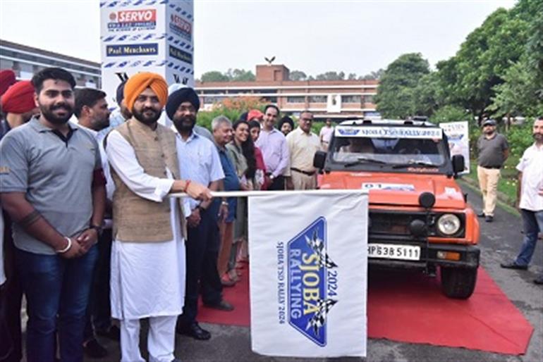 Tourism Minister Sond flags off North India’s longest-running motorsport