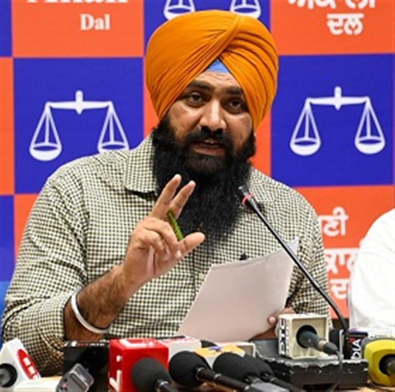 Sarabjeet Jhinjer Slams BJP for Exploiting Dera Sacha Sauda Chief's Parole for Political Gains*