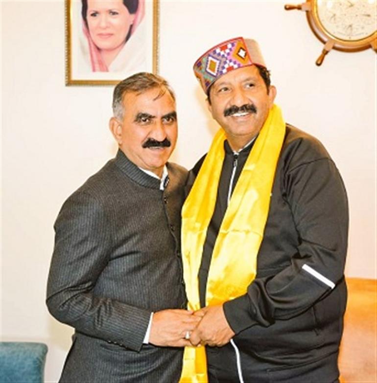 Himachal : CM extends birthday wishes to Dy. CM Mukesh Agnihotri