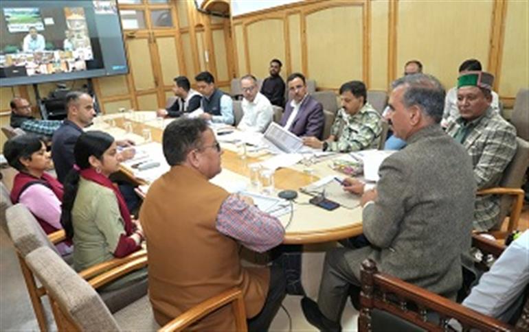 CM directs to Settle pending Cases of Revenue Corrections by 31st October