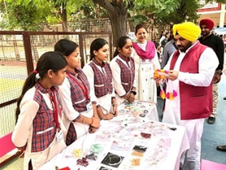 Mega PTMs reflects Punjab Government’s Commitment to Quality Education: Harbhajan ETO