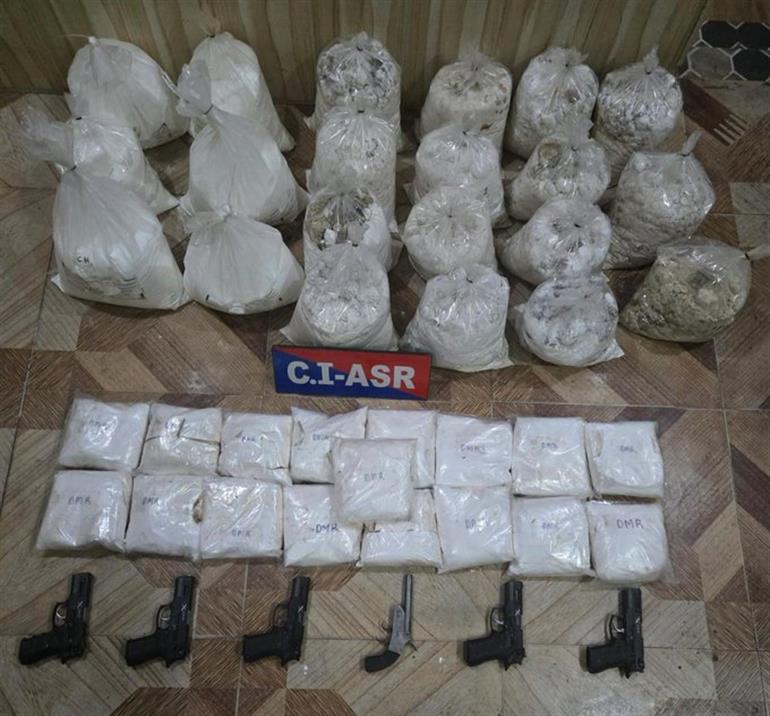 Punjab Police bust cross-border drug cartel; 105 kg heroin seized & two accused arrested