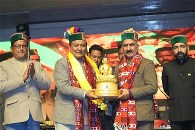 CM presides over closing ceremony of State Level Kinnaur Mahotsav