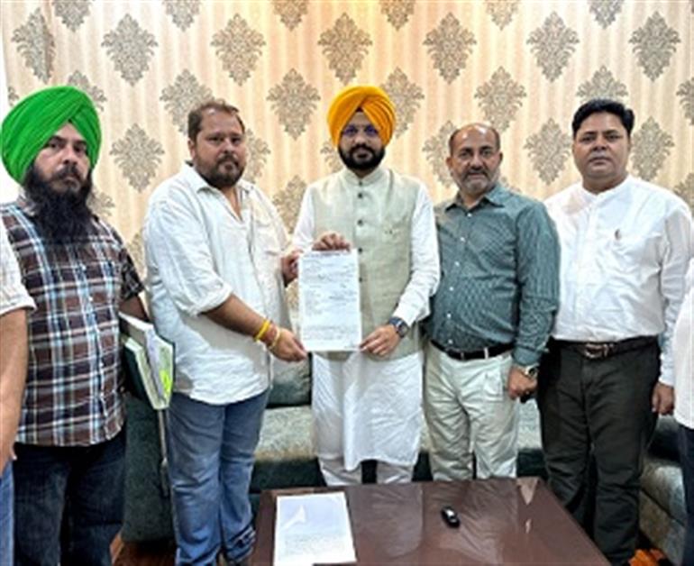 Khanna to be first garbage free city of Punjab: Sond