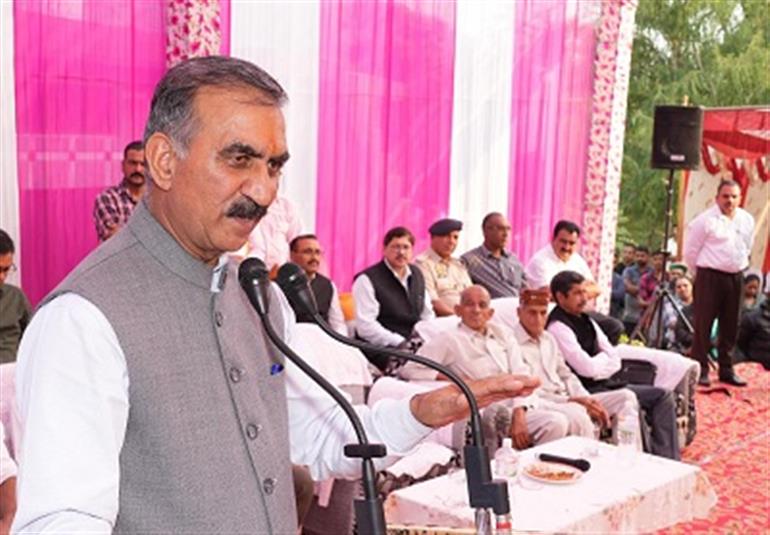 Himachal : Government taking all steps to ensure public welfare: CM