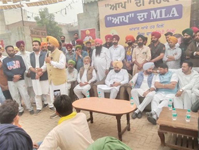 AAP Candidate Dhillon campaigns in various villages of Gidderbaha