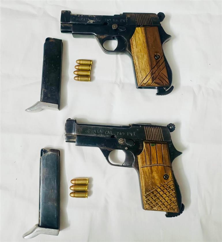 Punjab police arrests two operatives of Bambiha gang; Two pistols recovered