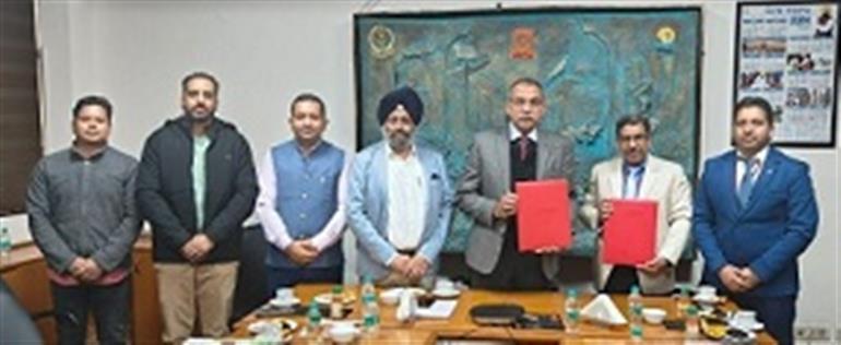 PEDA Inks MOU with Chd university to advance energy conservation R&D in Punjab