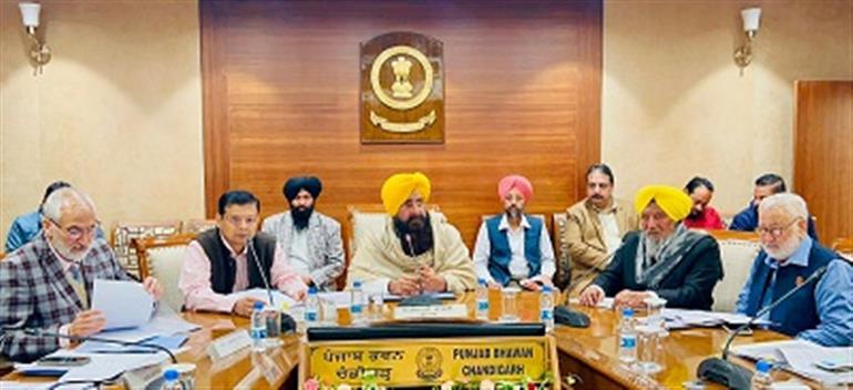 National policy framework on agricultural marketing : Punjab govt reaffirms commitment to protect farmer&39;s rights