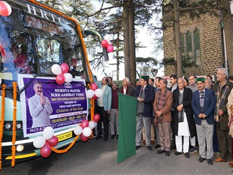 Himachal : CM flags-off tour for orphaned children under Sukh Aashray Yojana