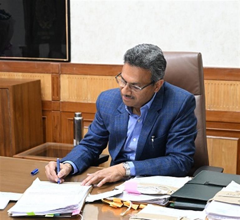 Anurag Rastogi takes charge of Chief Secretary