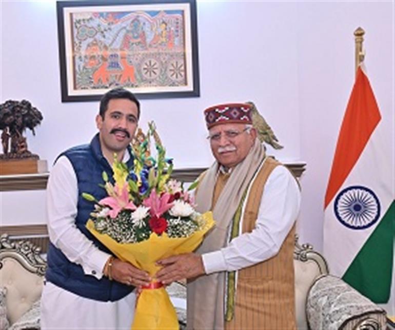 Vikramaditya called on Khattar at New Delhi