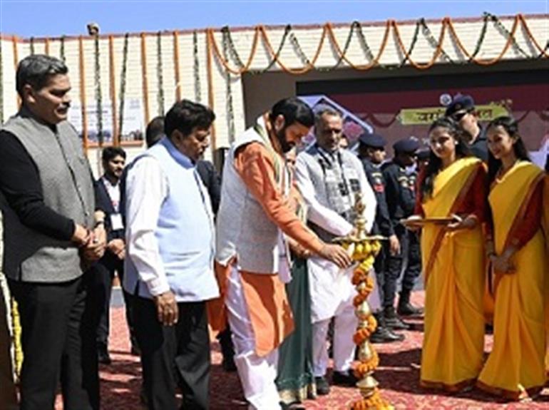 CM Saini inaugurates the 37th Basant Utsav Festival