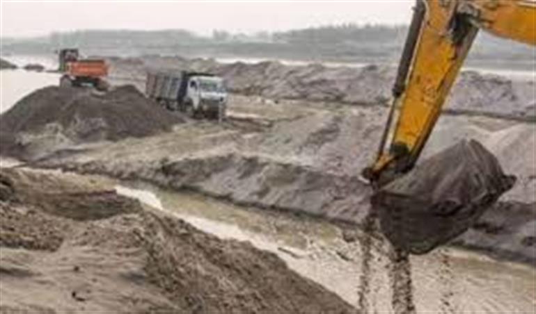 27 vehicles challaned, Rs 2.88 lakh fine imposed for illegal mining in Yamunanagar