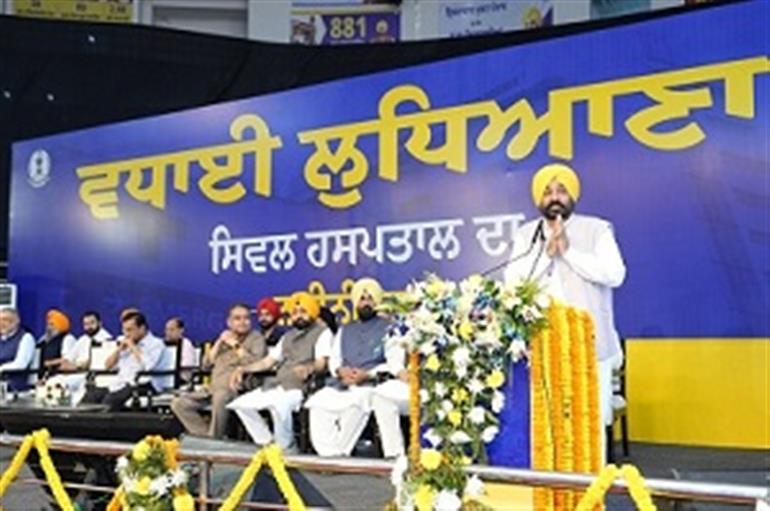  Working zealously for fulfilling the dreams of great freedom fighters & martyrs : CM