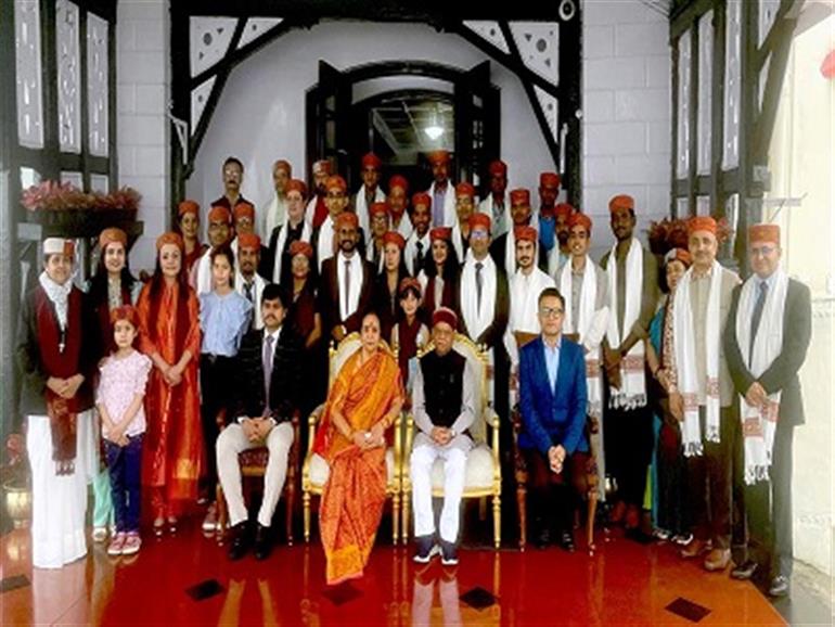 Himachal : Statehood days of various states organized at Raj Bhavan