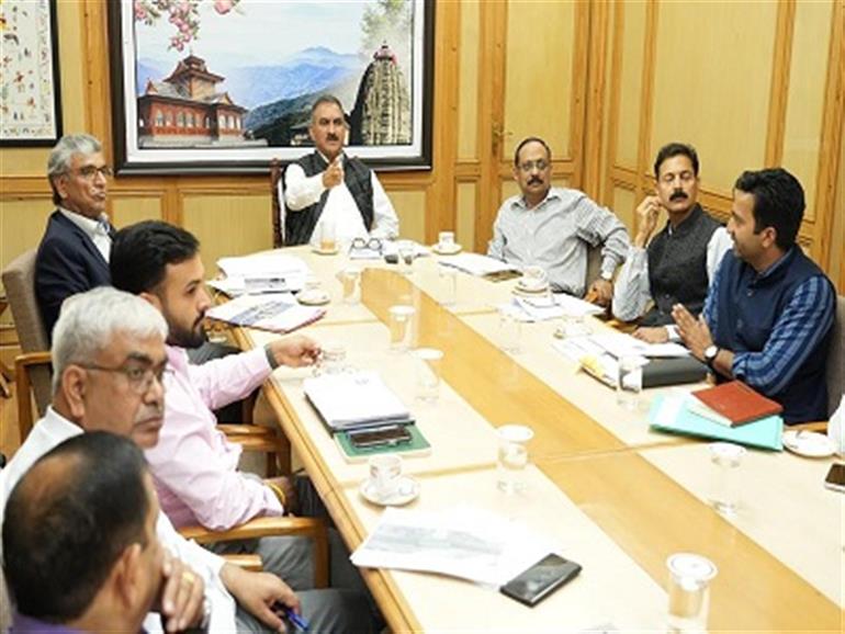 CM directs to serve notices against developers for delay in hydropower projects