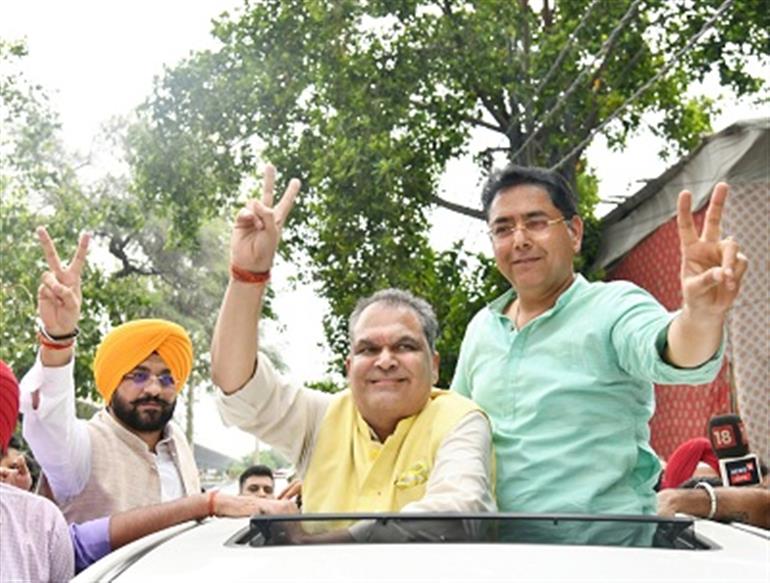 Big Wins for AAP Candidates in Ludhiana West and Visavadar By-Elections