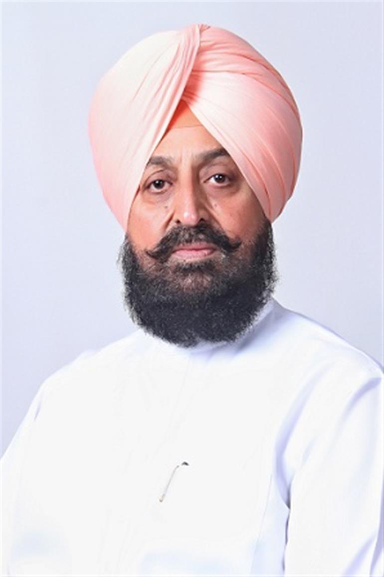 Bajwa applauds the HC decision on the Land Pooling Policy